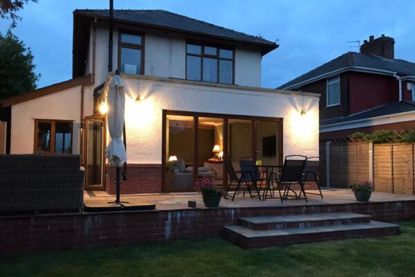 Night-time-view-of-Orangery-built-in-Newton-Le-Willows